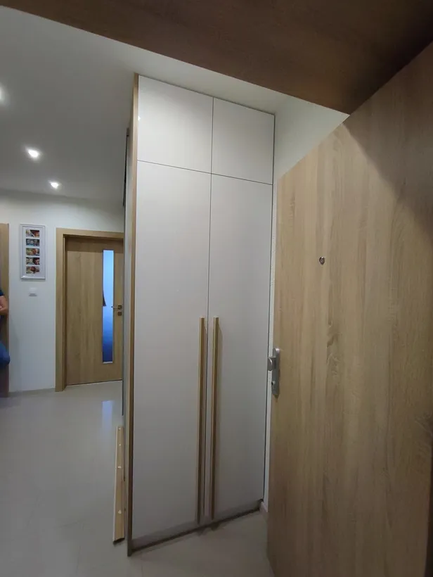 vstavaná_skriňa-11