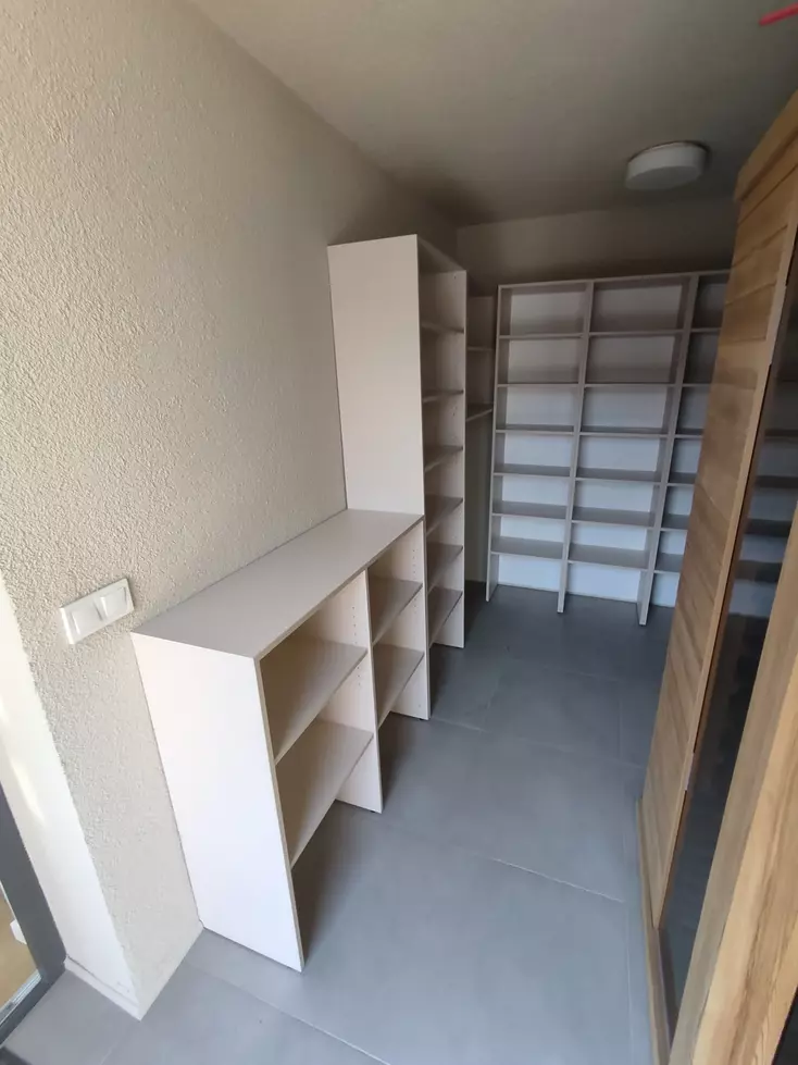 vstavaná_skriňa-28