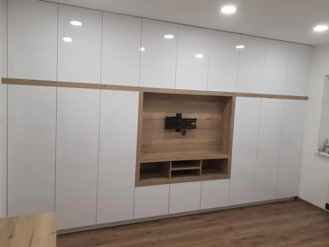 vstavaná_skriňa-38