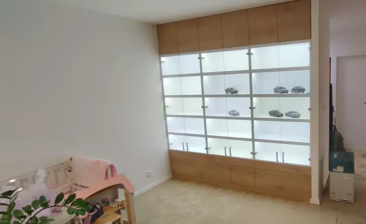 vstavaná_skriňa-50