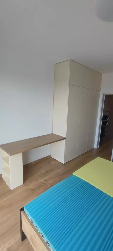 vstavaná_skriňa-51