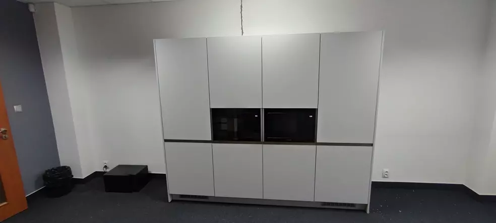 vstavaná_skriňa-55