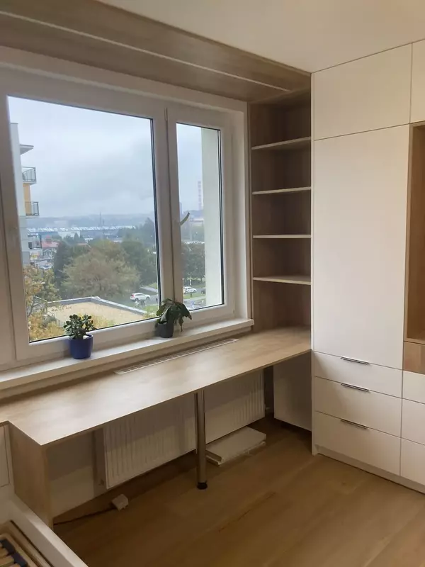 vstavaná_skriňa-77